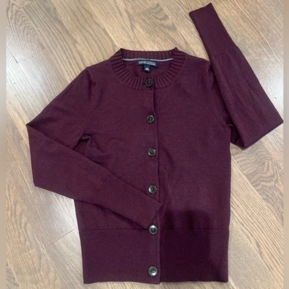 Banana Republic Tops - Banana Republic Sweater Cardigan Womens Small Maroon Red